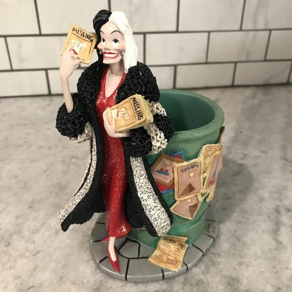 Disney 101 Dalmatians Cruella de Vil Pencil‎ Holder Pen Cup Figurine 21283 Resin